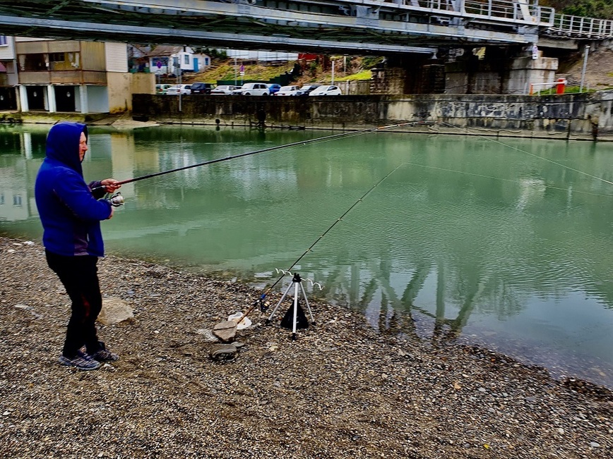 Изображение Процесс ловли в полном разгаре. Фото: Шеляга Геннадия. 