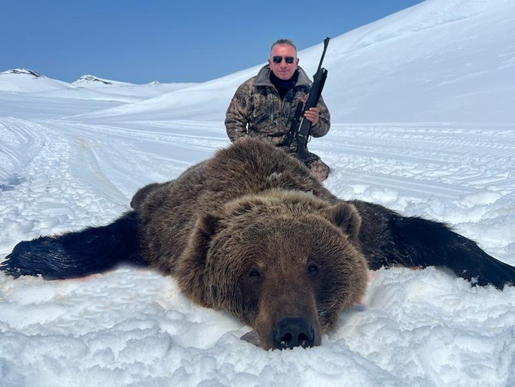 Изображение Российских охотник на Камчатке за сутки добыл трех медведей