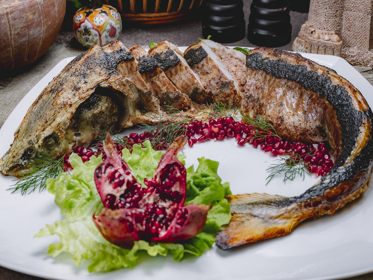 Изображение Ехал с уловом к жене: астраханец запил краснокнижного осетра водкой