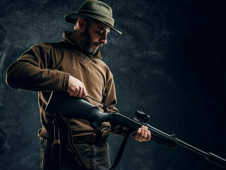 Изображение Охотники в Ленобласти неоднократно нарушали правила в 2023 году