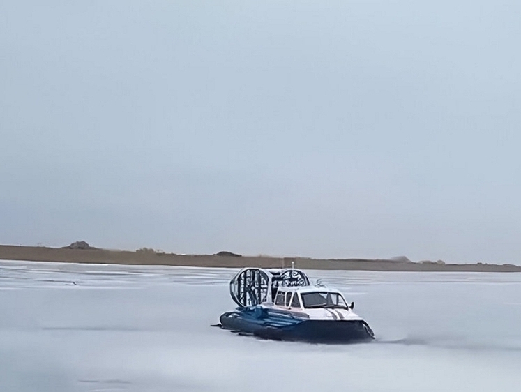 Изображение Пятерых рыбаков сняли со льдины в Калининградской области
