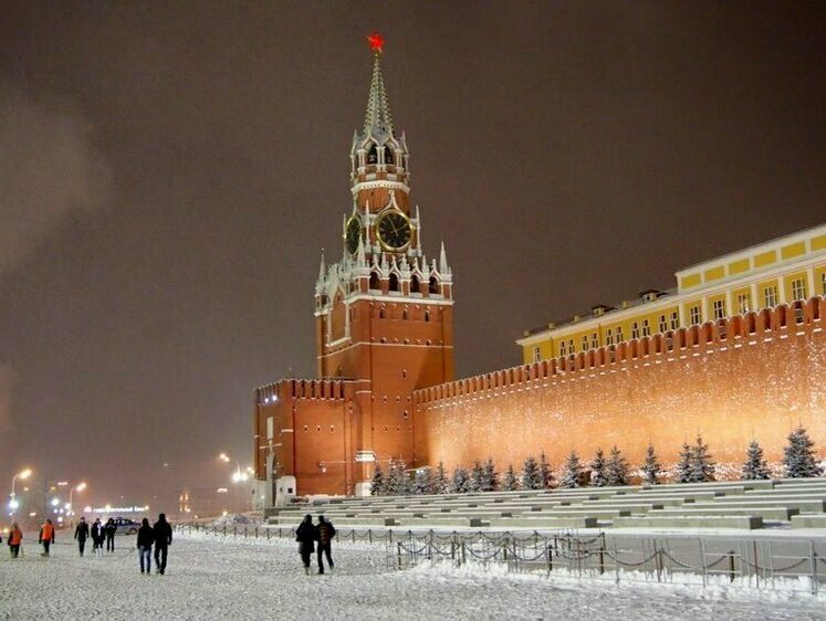 Изображение Двенадцать путевок в Москву подарили детям оленеводов Якутии