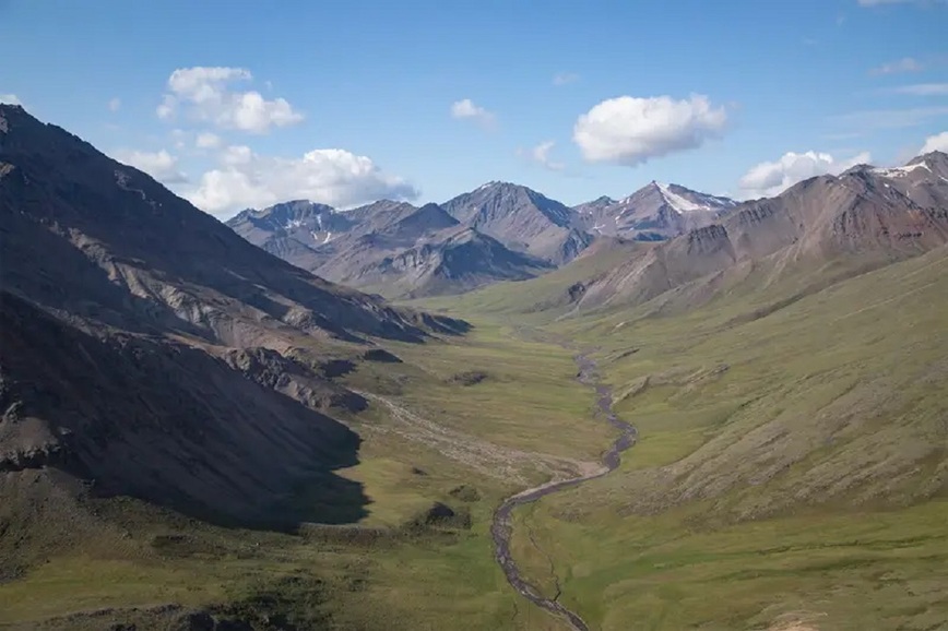 Изображение Аэрофотоснимок хребта Брукc. Фото: Fieldandstream.com
