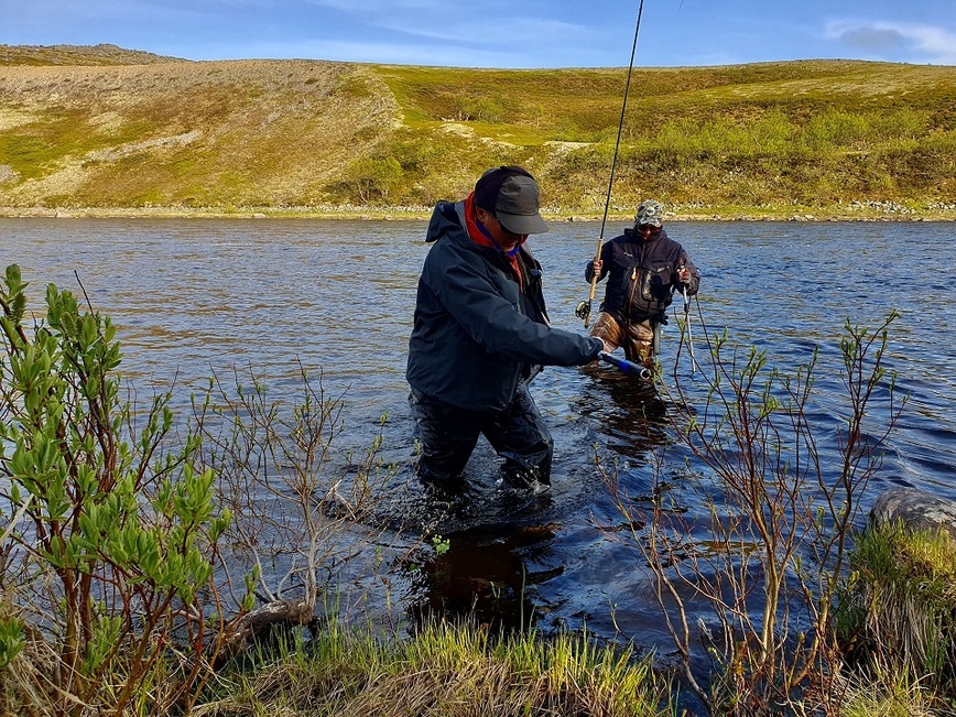 Изображение Есть такое понятие как атмосфера на рыбалке. Если она позитивная, то это видно даже на фотографии. Фото: Шеляга Геннадия.