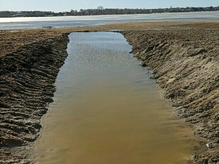 Изображение Незаконные земляные работы в водоохранной зоне стоят недорого