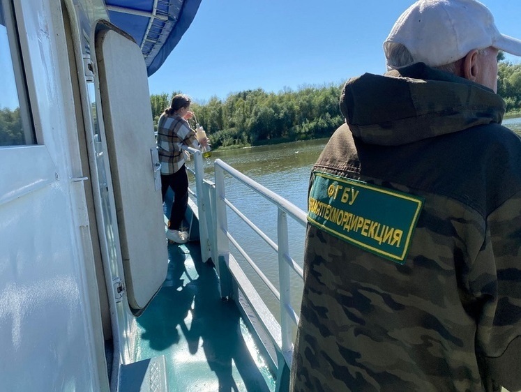 В астраханскую реку вылили неорганики и нефтепродуктов на 339 тысяч