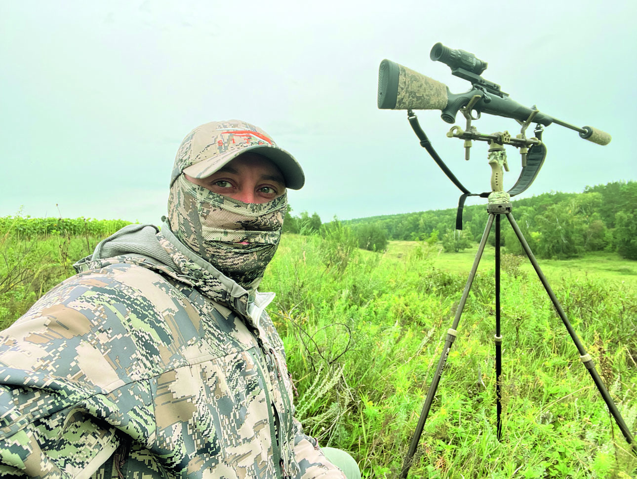 Изображение Использование триподов облегчает прицеливание и разгружает руки при долгом ожидании. Фото: Алексей МЕДВЕДЕВ 