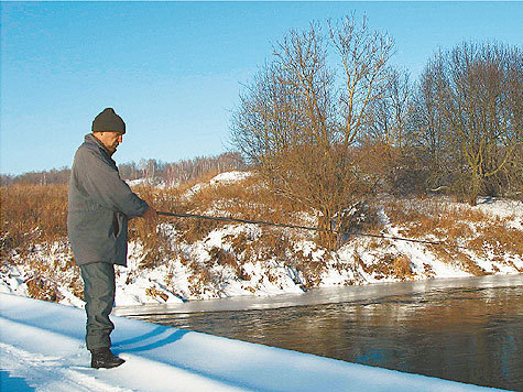 Изображение Спиннинг на зимней реке