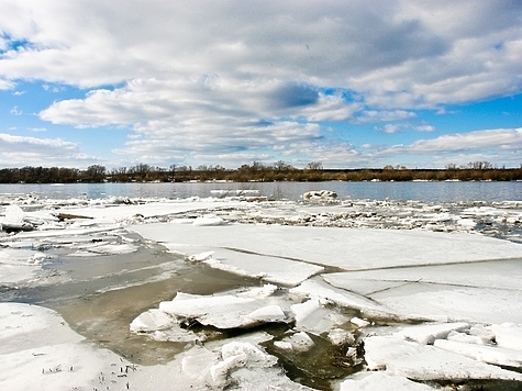 Изображение Рост уровня воды в реках наблюдается повсеместно