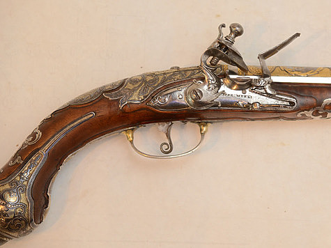 Изображение Найден уникальный пистолет графа Закревского