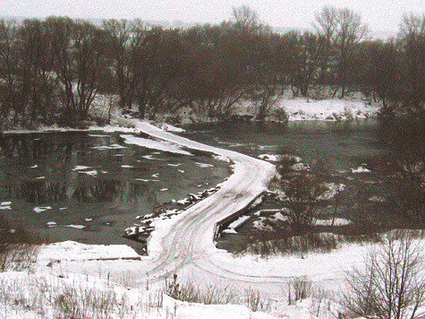 Изображение Малая река промерзла до дна