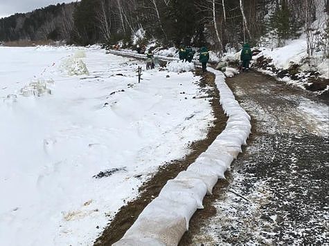 Изображение В Красноярском крае продолжают собирать топливо
