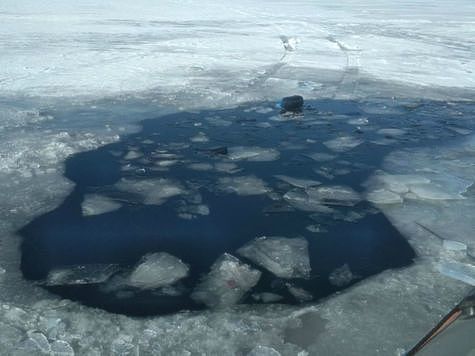 Изображение Трагическая рыбалка: водитель не сумел выбраться