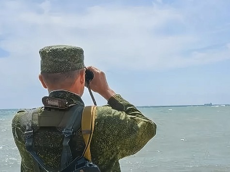 Изображение В Таганрогском заливе Росрыболовству противостоят пограничники ФСБ