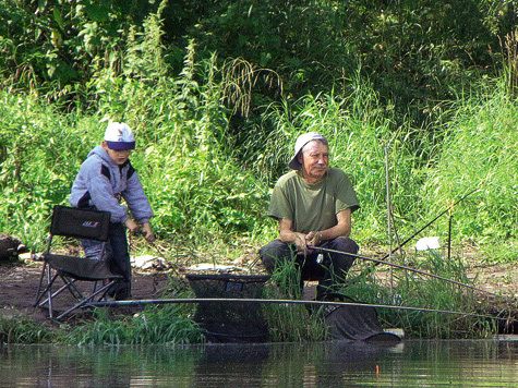 Рыбалка на поплавок на реке: советы, способы и тактика