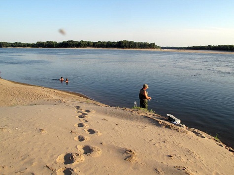 Изображение Пока вода падает