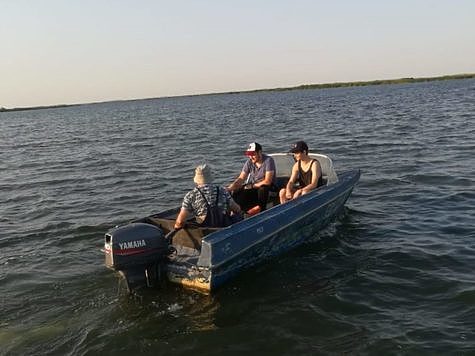 Изображение В Веселовском водохранилище рыба не голодает