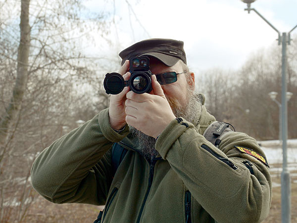 Изображение Тепловизор может использоваться и как прицел, и как монокуляр, и, конечно, как дальномер. ФОТО: АЛЕКСАНДР КУДРЯШОВ