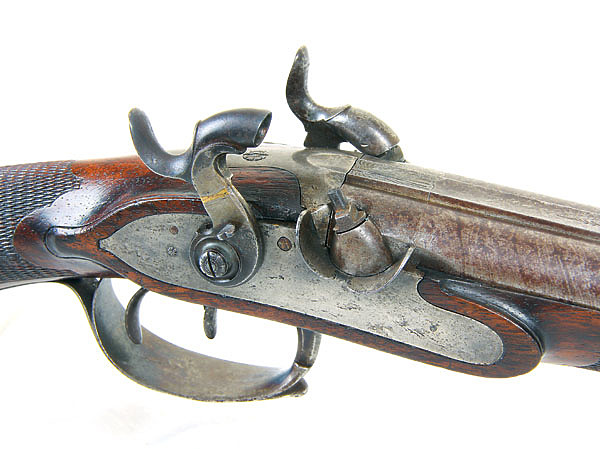 Изображение На предохранительном взводе курок не может нанести удар по капсюлю. ФОТО: ИГОРЬ ВЕРБОВСКИЙ 