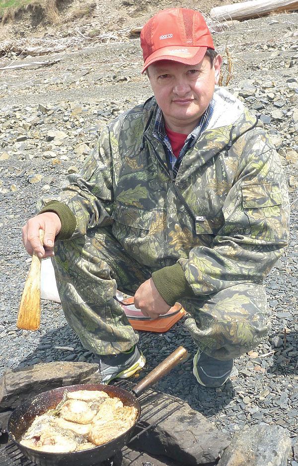 Изображение Сиг имеет нежное мясо с деликатным вкусом. Рыба, зажаренная в панировке, получается сочной и радует аппетитной хрустящей корочкой. Фото: Смирнова Александра. 