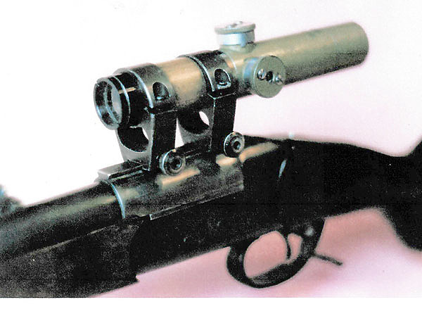 Изображение Одностволки неплохо бьют пулей, поэтому иногда имеет смысл устанавливать оптический прицел и на них. ФОТО СЕРГЕЯ КОЗЫРЕВА