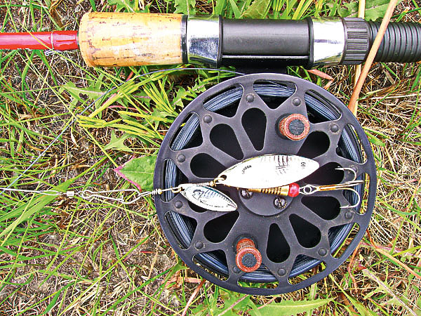 Изображение Шумно играющие приманки привлекают щуку издалека. Фото: Смирнова Александра. 