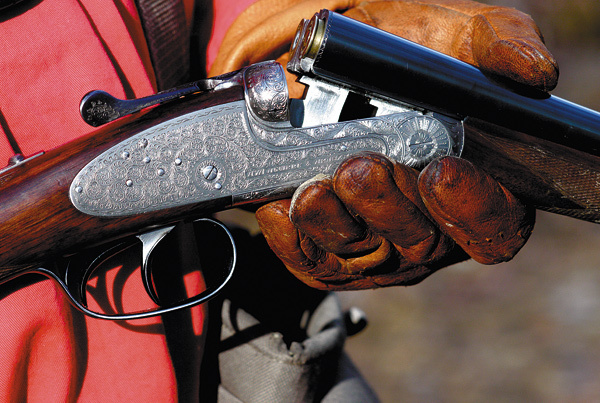 Изображение На глухарином току чаще всего используют гладкоствольные ружья 12-го и 16-го калибра.
Фото Николая Матюшенкова