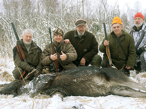 Изображение Третий загон увенчался успехом. Трофей добыт! ФОТО ДМИТРИЯ ВАСИЛЬЕВА 