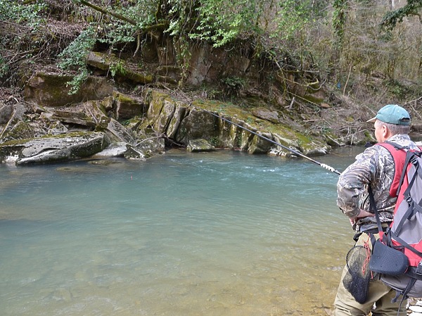 Изображение Основной способ ловли быстрянки – на глухую поплавочную снасть. Фото: Шеляга Геннадия.