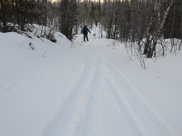 Изображение Лыжня ведет к заветному озеру. Фото: Шеляга Геннадия.