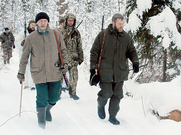 Изображение Выдвижение на номера происходит в тишине, чтобы чуткий зверь не услышал охотников. ФОТО ДМИТРИЯ ВАСИЛЬЕВА