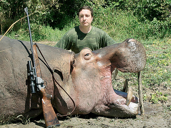 Изображение Изначально группа .416-х калибров ориентировалась на добычу крупных африканских животных. ФОТО LORD MOUNTBATTEN/WIKIMEDIA.ORG (CC BY-SA 3.0) 