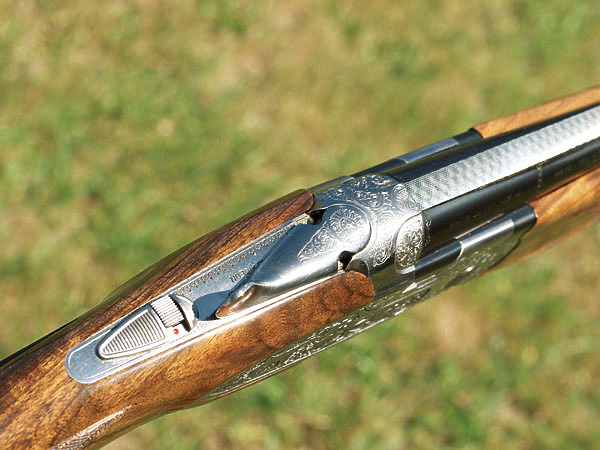 Изображение Предохранитель совмещен с селектором-переключателем изменения порядка выстрелов. ФОТО: АЛЕКСАНДР ГУСЕВ