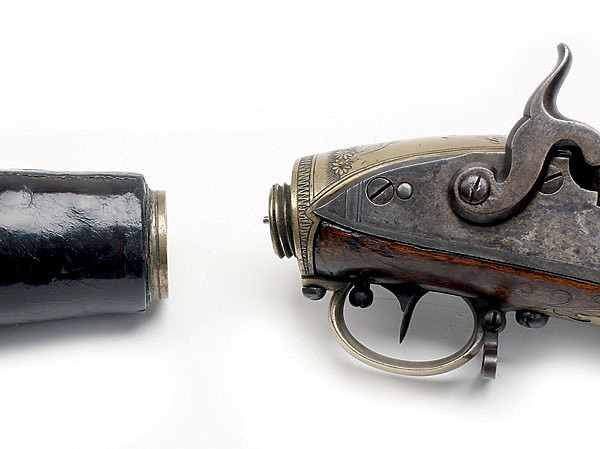 Изображение Баллон крепился на резьбе и служил прикладом. ФОТО:  NATIONAL FIREARMS MUSEUM 