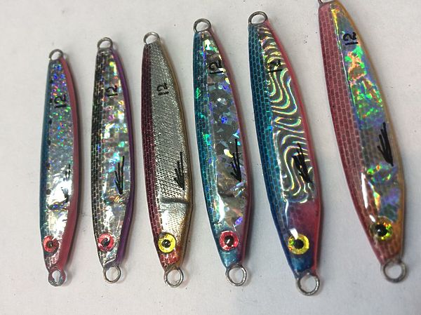 Изображение Набор рабочих пилькеров для ловли саргана. Фото: Геннадий Шеляг.