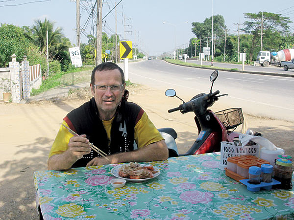 Изображение Крупные креветки, приготовленные на гриле, очень вкусны с местным соусом. Фото: Горяйнова Алексея. 