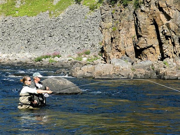 Изображение Хорошо, когда рядом есть опытный наставник, который всегда подскажет «что и как делать». Фото: Геннадий Шеляг. 