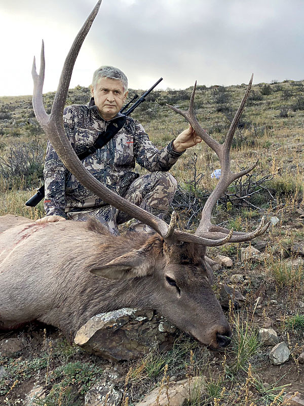 Изображение Марал — одно из красивейших и грациозных трофейных животных. Фото автора. 