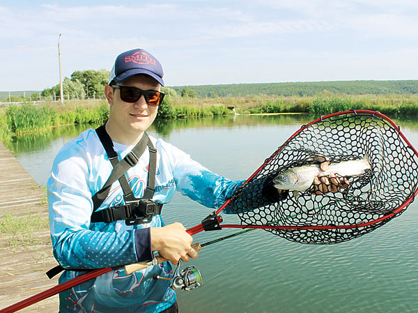 Изображение Спортивная ловля форели требует специального оснащения. Фото: Лебедева Николая.