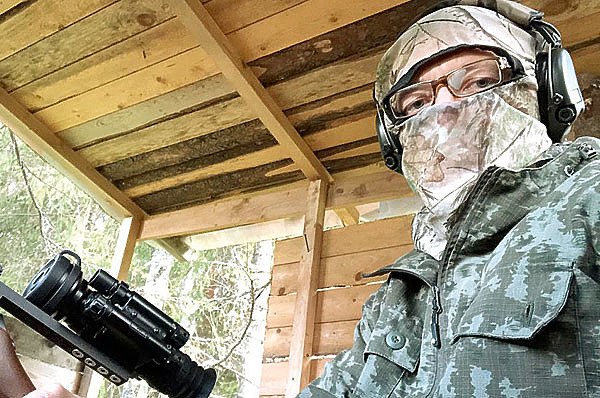 Изображение Организатор охоты сказал, что на вышки нас повезут вечером, а до этого будет время погулять с ружьем и добыть тетерева. Фото автора.