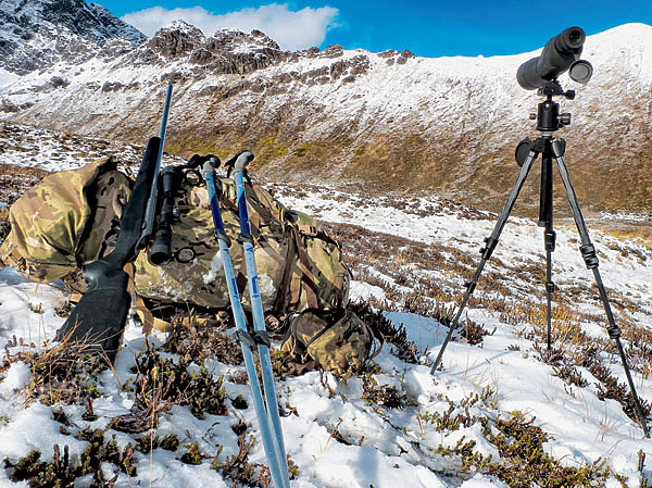 Изображение В горах на учете каждый грамм, но есть снаряжение, без которого трудно обойтись. ФОТО SHUTTERSTOCK