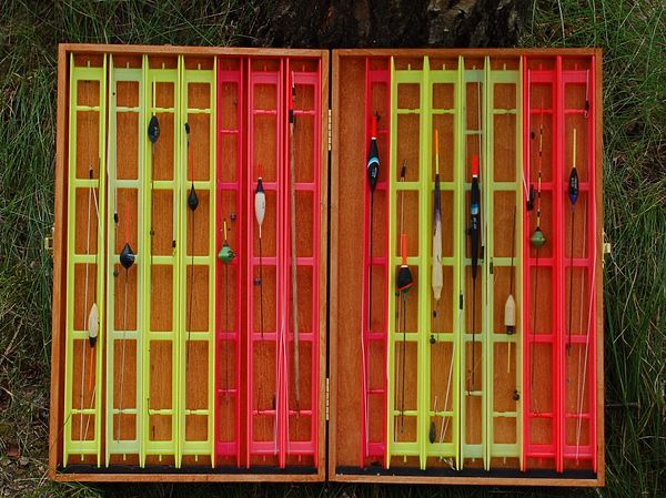 Изображение Эти поплавочные оснастки поэффективнее любой ставной сетки. Фото: Андрей Яншевский.