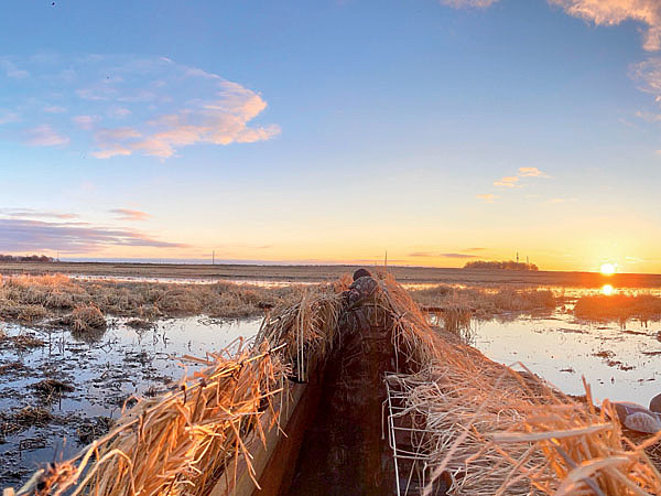 Изображение Когда осеннее солнце касается горизонта, начинается самое интересное. ФОТО SHUTTERSTOCK 