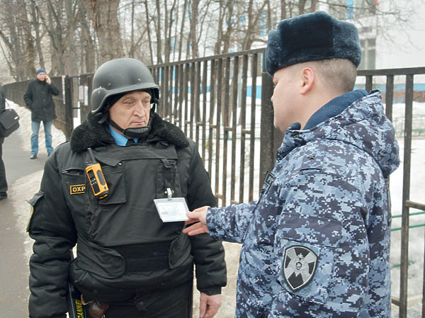 Изображение Функция контроля за ЧОПами также возложена на Росгвардию. Фото Александра Кудряшова. 